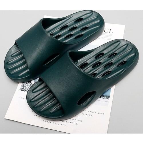 Summer Men Women Slippers Outdoor Clogs Garden Shoes Beach Slides Mules Bathroom Loafers Casual Massage Home Indoor Slippers 46
