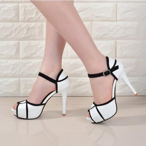 2020 summer new stiletto heel fashion sandals fish mouth color matching waterproof platform large size banquet shoes women