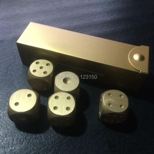 DC-172 Gift dice set in long gift box with 5 aluminum dices in golden color