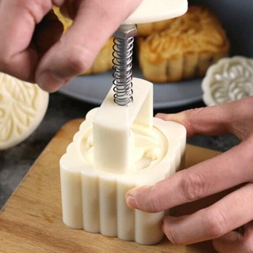 Kitchen Accessories 50g 5Pcs Stamps Square Flower Moon Cake Mold Mould Pastry Mooncake Hand DIY Tool Cake Decorating Tools