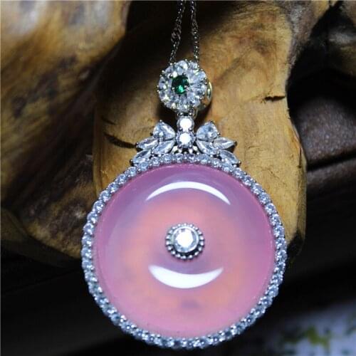 Liemjee Fashion Personality Pink Agate Inlaid Peace Buckle Necklace For Woman Feature Jewelry Namour Charm Gift All Seasons