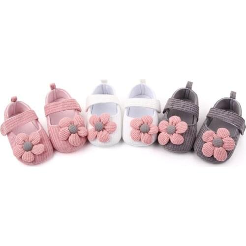 1 Pair Flower Cotton Fabric Non-slip Baby Shoes Infant Newborn Girl Soft Sole Crib Shoes Flower Cute Prewalker Baby Shoes