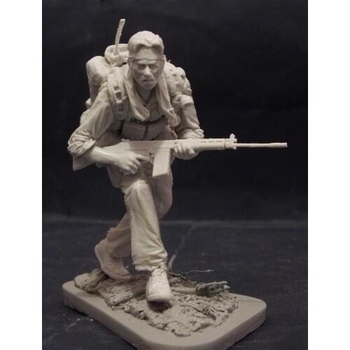 Unassambled 1/16 120mm scouts with 2 heads officer WITH BASE Figure Resin kit miniature model Unpainted