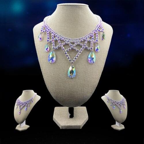 Fashion Loose Rhinestones woman s Handmade Resin Necklace Pendant Woven Rope CHain, Hot - Selling Jewelry Fashionable Gifts