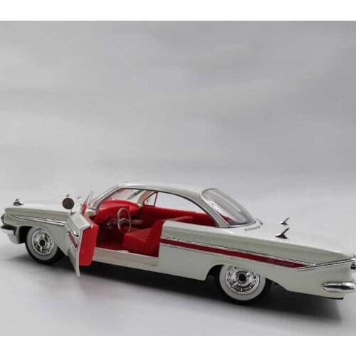 1/24 Scale diecast alloy car simulation retro classic car model gift adult children collection indoor home display decoration