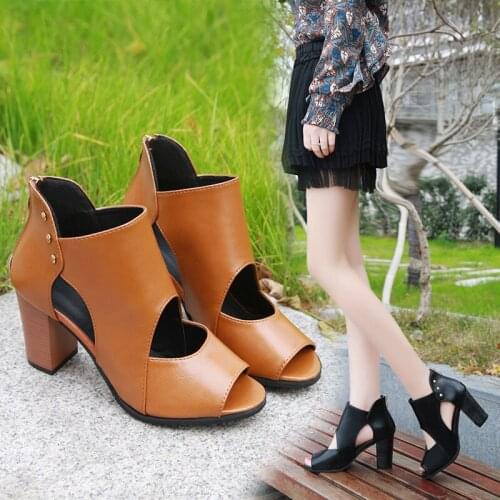 2020 New hot ladies sandals 42 large size fish mouth thick heel high heel hollow fashion sandals women wholesale