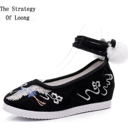 Spring Autumn New National Style Height Increasing Embroider Pom Pom Shallow Canvas Women Pumps Winter Ladies Cotton Shoes 0929