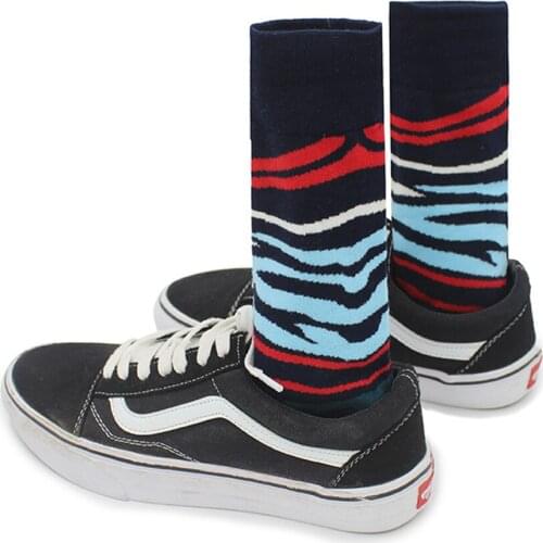 New Classic Striped Socks Wholesale Mens Street Tube Socks Personalized Skateboard Cotton Socks Dropshipping Fulfillment