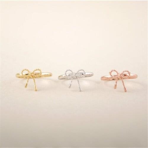 Trendy Lovely Bowknot Knot RingsThree Color Optional for Women