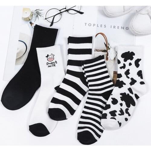 1 Pair New 2021 Cow Printed Socks Lovely Harajuku Japanese Style Cotton Women Trend Winter Warm Socks Calcetines Cosplay Sock