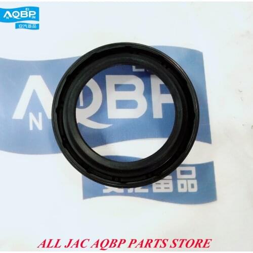 After the differential Car parts OE Number S1701L21069-40153 for JAC J3 65B J2 Three cylinder Half shaft oil seal Right