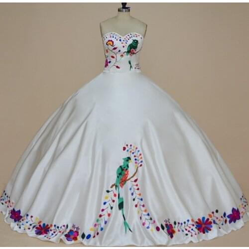 2020 Mexican Quinceanera Prom Dresses Embroidery Flowers Sweet 16 Dress Vestidos 15 Anos