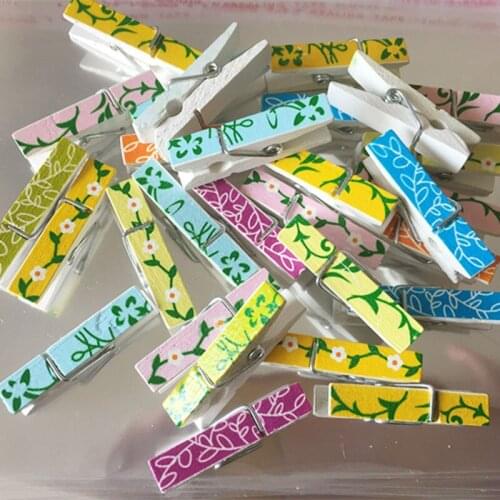 50pcs/pack Best Promotion Cute Painted Wood Clip Mini Craft Pegs Cloth Photo Hanging Spring Clips pinch 3.5*0.7CM