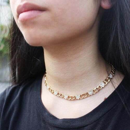 Lovely Gold Color Plating Clear Stone Paving Love Heart Linked Choker Necklace For Women Elegant Gorgeous Jewelry Accessory