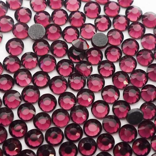 High quality SS6 SS10 SS16 SS20 SS30 Dark Purple DMC Hot Fix Rhinestones flatback Iron-on clothing nail garment decorations glue