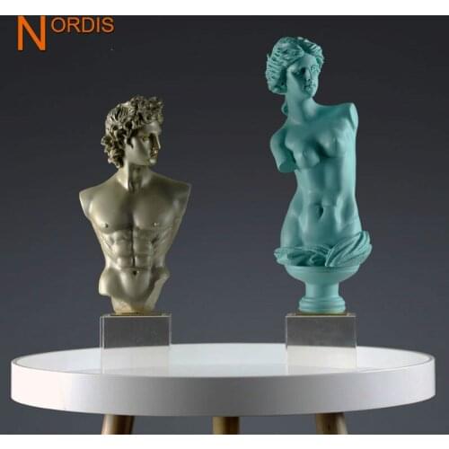 [HHT] Nordic Creative Character Sculpture Decoration David Venus Statue Ornament Living Room Office Home Decor Resin Crafts