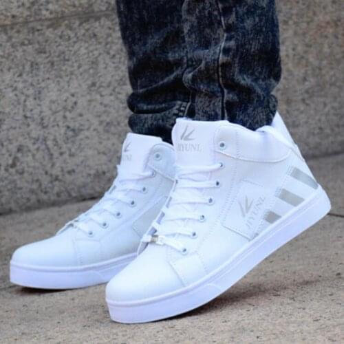 High Quality Leather Mens Casual Shoes Man Sneakers High Top Sport Male Shoes Comfortable Waterproof Men Boot Zapatillas Hombre