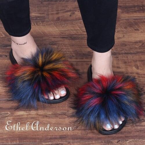 Hot Women Faux Raccoon Fur Fluffy Slippers Furry Fox Hair Sandals Woman Flat Non Slip Plush Slides Casual Beach Outside Shoes