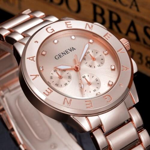 Famous Brand Gold Crystal Geneva Casual Quartz Watch Women Stainless Steel Dress Watches Relogio Feminino Men Clock Hot