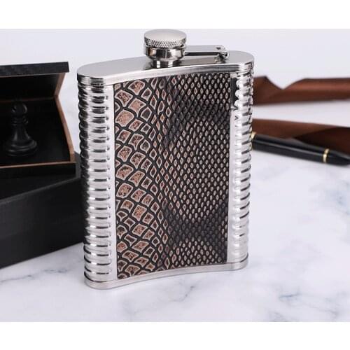 6/7/8/9 Oz Portable Stainless Steel Hip Flask Personalized Outdoor Alcohol Whiskey Silver Bottle Mini Trustworthy Wine Drinkware