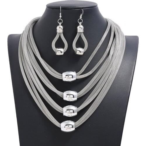 Elegant Women Jewelry Sets Exaggerated Alloy Multi Layer Chain Necklace Metal Pendants and Necklaces Drop Earrings Sets for Lady