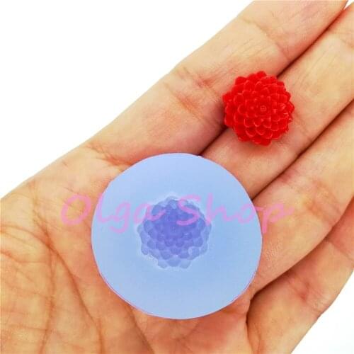 HYL439 15.0mm Small Chrysanthemum Flower Silicone Mold Fondant Cake Decoration Nail Resin Clay Art Craft Earrings Necklace DIY