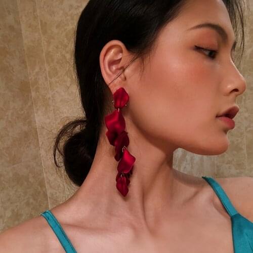 New Arrival Alloy Vintage Women Dangle Earrings Sexy Rose Petal Long Tassel Earrings Female Korean Jewelry Red Earrings