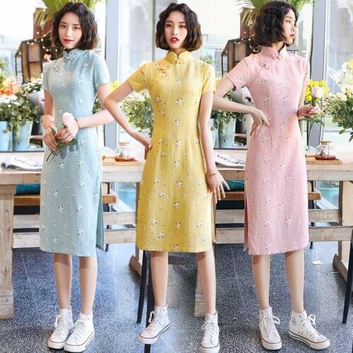 Spring And Summer 2020 New Cotton And Linen Chinese Style Girl Small Fresh Daily Slim Long Cheongsam Dress Female Slim Qipao 치파오