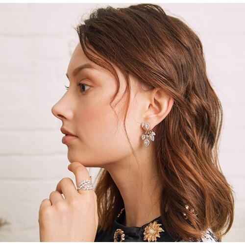 HIBRIDE Luxury Curved Lines Full Cubic Zirconia CZ Engagement Wedding Party Nightclub Stud Earring Brincos boucle d'oreilleE-799