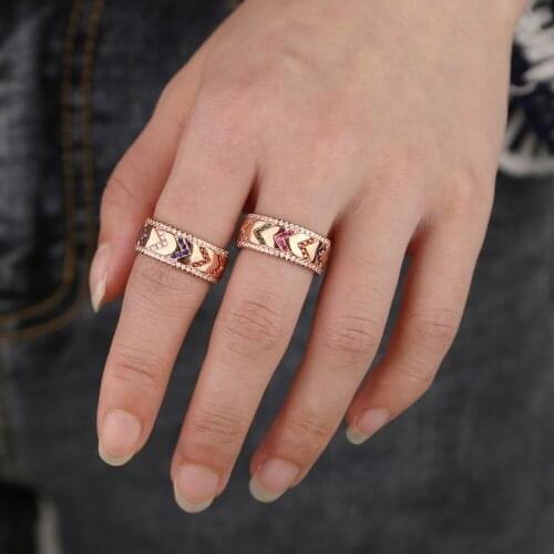 Rose gold color classic fashion arrow V wide rings for women mirco paved rainbow cz delicate chic jewelry gifts party wholesale
