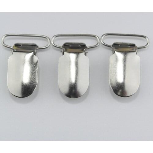 100pcs Metal U Shape Baby Pacifier Clip Dummy Soother Feeding Holder Suspender Clip with Plastic Insert for 1 inch 25mm