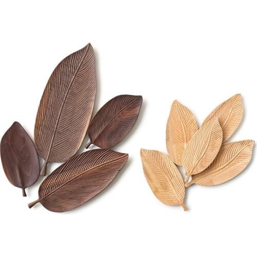 Black walnut whole wood fruit tray creative Japanese manual log carving leaf wood tea tray