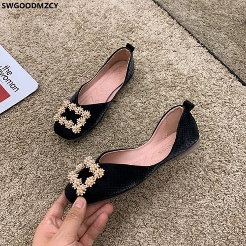 Slip on Shoes for Women Barefoot Shoes Leather Casual Shoes Square Toe Woman Flats Loafers Women Crystal 2021 Fashion Women