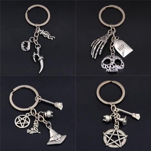 1pc Halloween Gift Skull Pumpkin Keychains Witch Charms Nightmare Devil Jewelry For Women Keyring Halloween Spirit