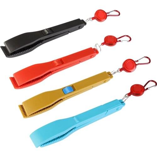 Ing Clamp Grip Plastic Tongs Gripper with Retractable Lanyard
