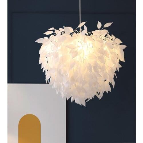 Free Shipping Modern Creative Feather Pendant Light Beside Lamp For Living Room Bedroom Light Simple Clothing Store Lamps