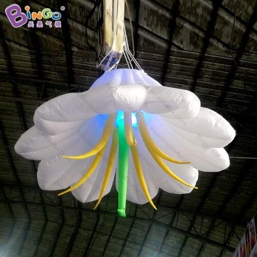 Personalized 1.5 meters big inflatable lily flower decoration / LED white lily flower inflatable toys