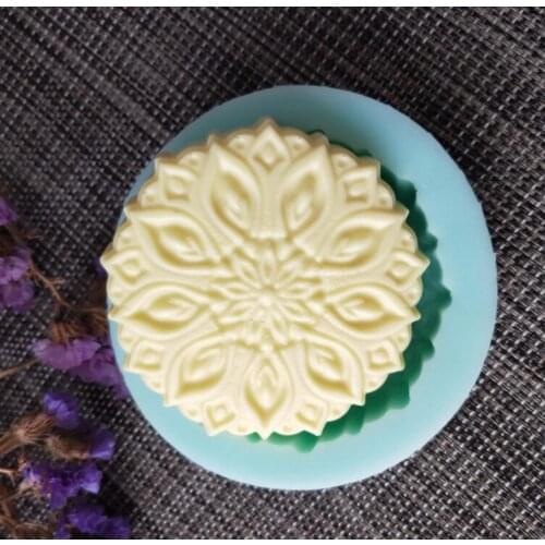 PRZY QT0124 silicone mold soap mould Embossed flower cake handmade soap making molds candle silicone mold resin clay mold