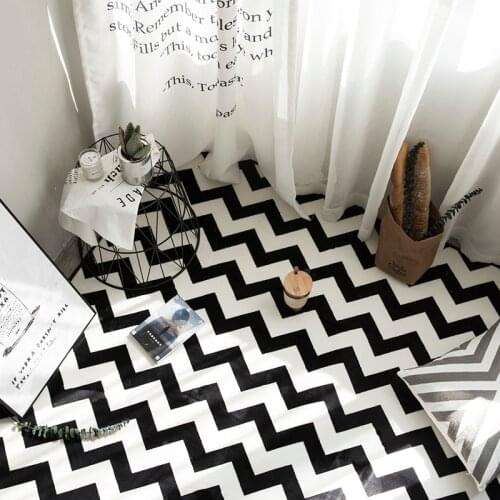 HUAMAO New European Simple Carpet Black White Stripes For Home Living Room Bedroom Coffee Table Floor Rug Cloakroom Area Mats