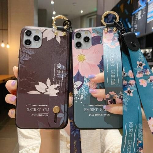 For iphone 12 11 Pro Max Case For iphone X Xs max XR 6 7 8 plus Wrist strap Case With Lanyard Phone Holder TPU protective Cover