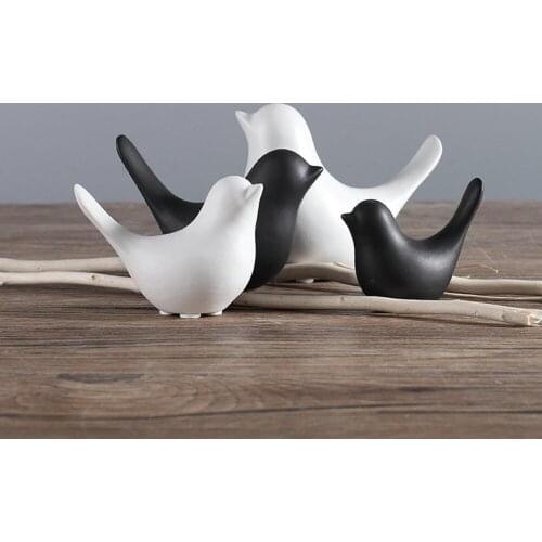 Nordic Creative White Ceramic Bird Figurines Home Decoration Accessories Party Crafts for Living Room Shelves Wedding Ornaments