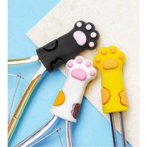 1Pc Nipper Cover Protective Sleeve Cute Cat Paw Silicone for Nail Cuticle Scissors Manicure Pedicure Tool Dead Skin Tweezers Cap