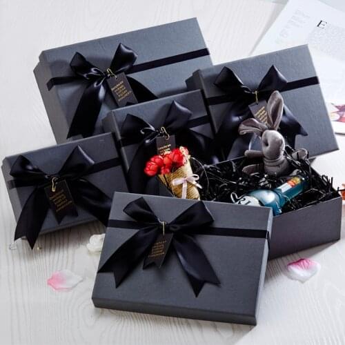Gift box Christmas black world cover minimalist creative scarf perfume lipstick birthday gift box