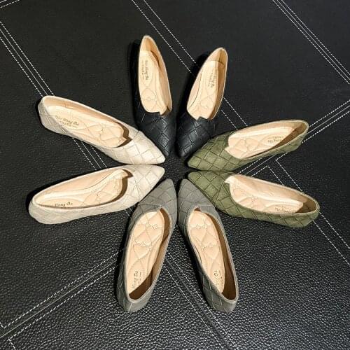 Pointed Toe Flat Shoes Women 2021 New Autumn Korean Version of The Wild Fashion Casual Womens Shoes Plus Size 33-46