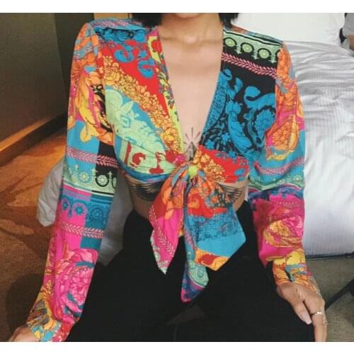 2020 Hot Sale Time-limited Polyester V-neck Women Tops Korean Womens Shirt Color Contrast Sexy Long-sleeved Low-cut Strapless