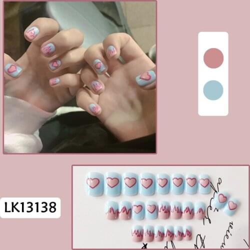 24Pcs/Set Fake Nails Blue Pink Flame Love Heart Pattern With Glue Removable Short Paragraph Square Head Full Cover Manicure