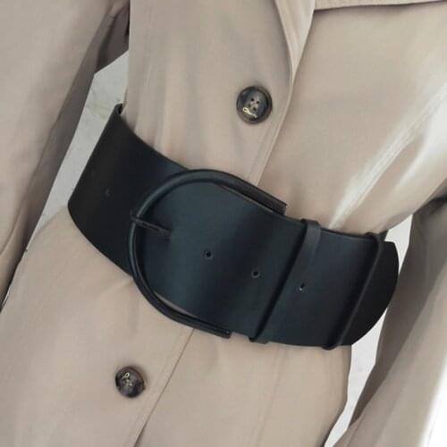 Fashion Classic round buckle Ladies wide leather belt Womens 2018 design high quality female casual leather belts for Coat