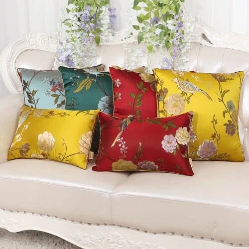 Classic Floral Luxury Sofa Chair Cover Cushion Christmas Decorative Pillow Case Tapestry High End Chinese Lumbar Pillow Covers