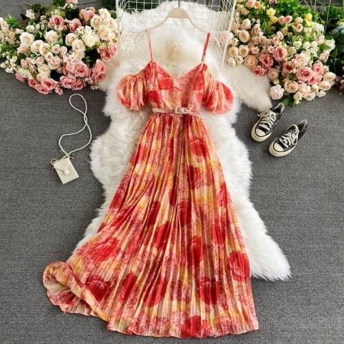 Summer Fashion New V-neck Floral Dress Holiday Style Printing Sexy Halter Strap Chiffon Over-the-knee Pleated Dress UK758
