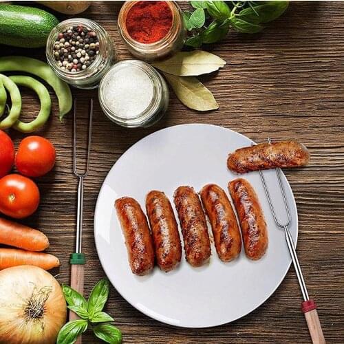 Camping Campfire corn Hot Dog Telescoping Barbecue Roasting Fork Sticks Skewers BBQ forks (random color)